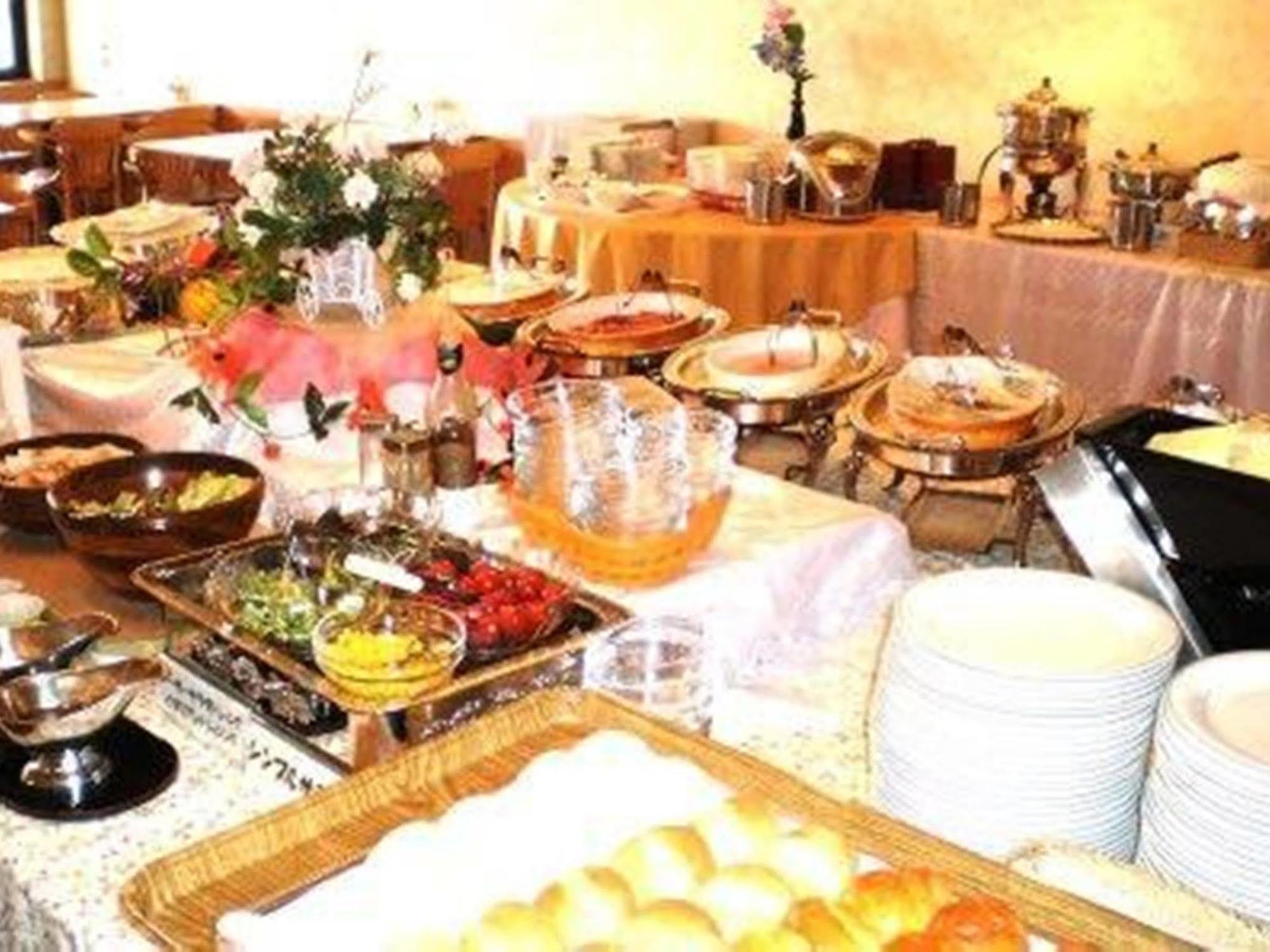 Ichikawa Grand Hotel Luaran gambar